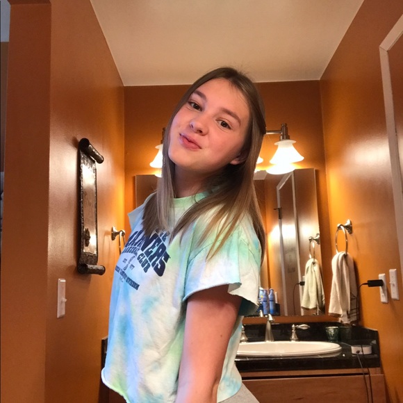 Meet your Posher, Abi - Picture 1 of 1